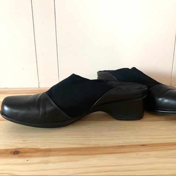 Clarks Artisan Collection Slip on shoes - Picture 2 of 4